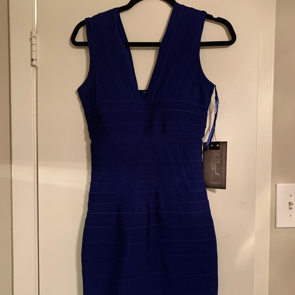 NEW Mac Duggal dress royal blue, size 2
